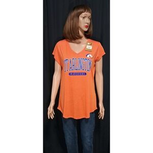 UT Arlington Mavericks Women's T-Shirt, Medium, Orange &‎ Blue